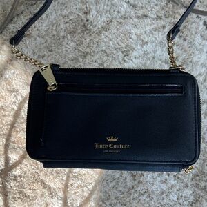 Juicy‎ Couture Elegant Black Crossbody Bag